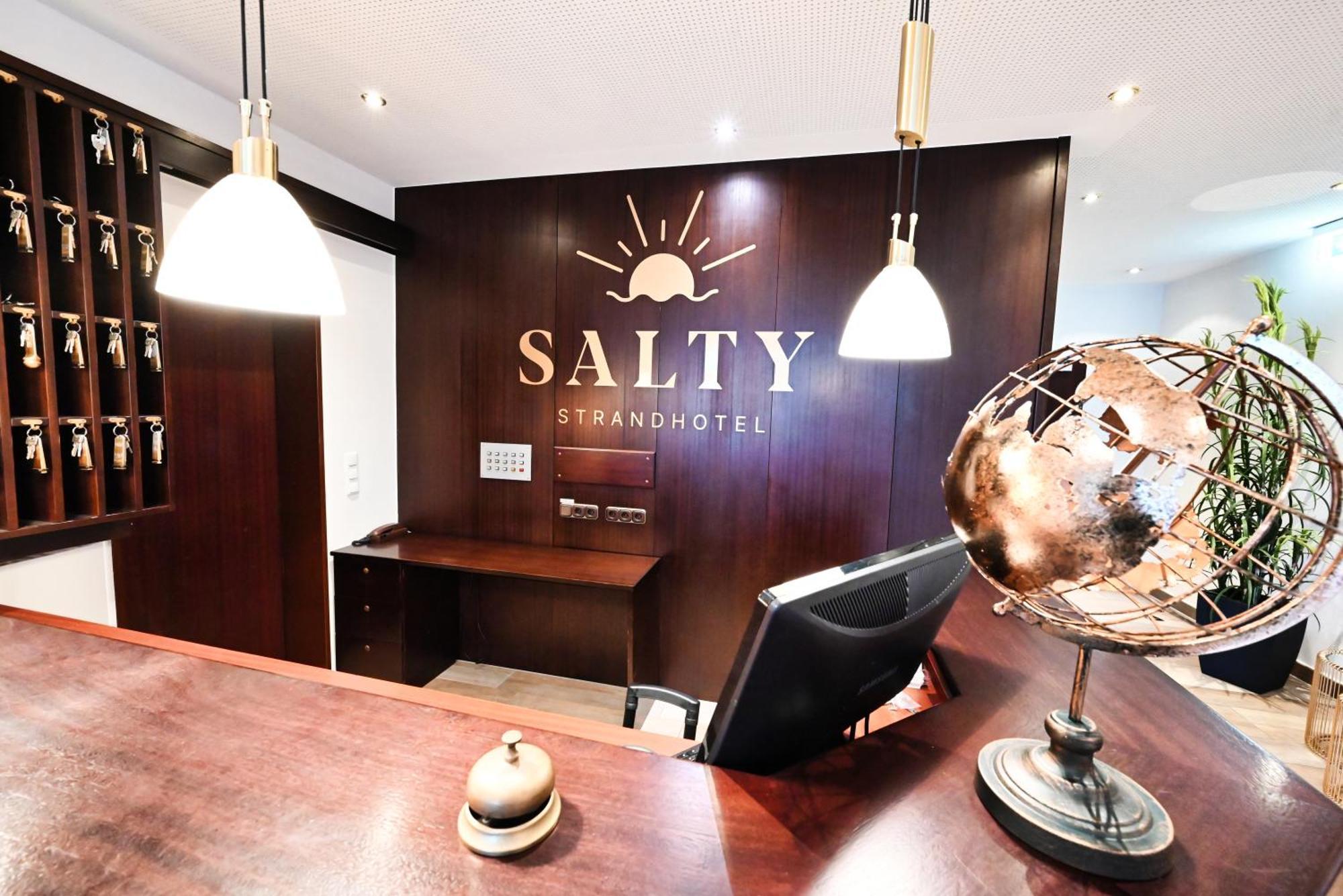 Strandhotel Salty Busum Ngoại thất bức ảnh