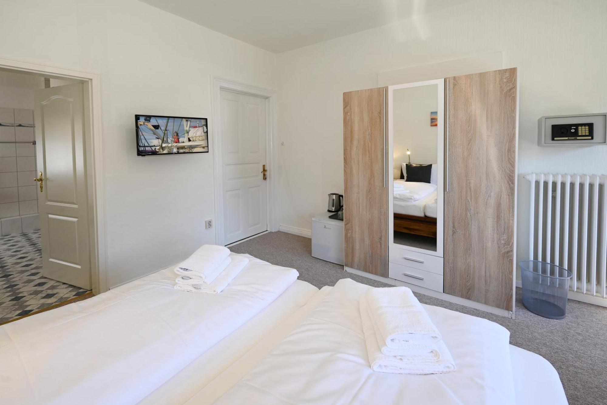 Strandhotel Salty Busum Ngoại thất bức ảnh