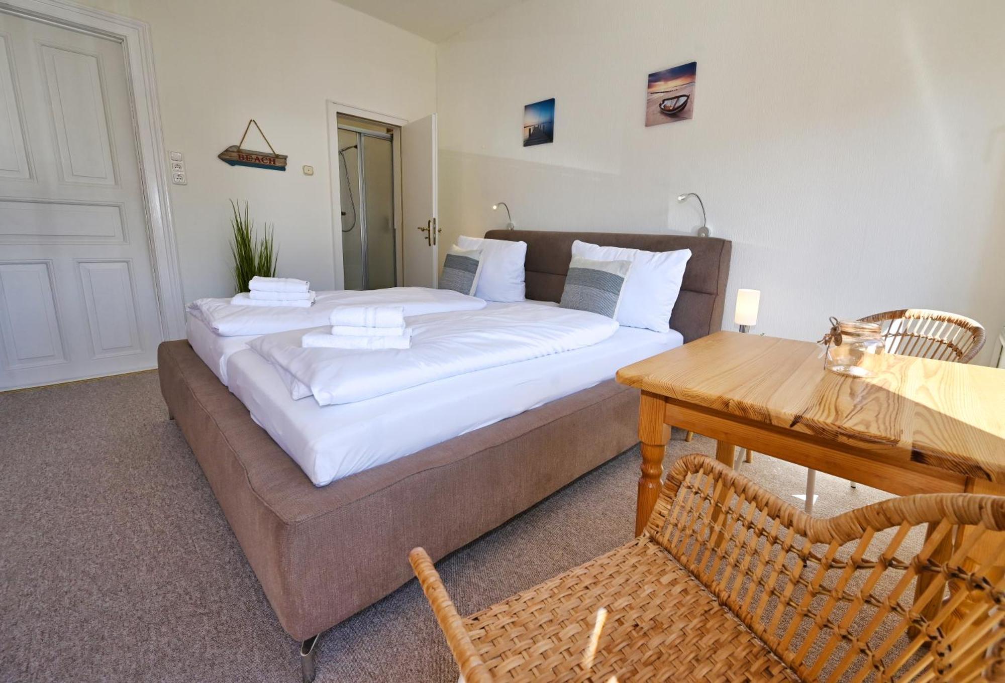 Strandhotel Salty Busum Ngoại thất bức ảnh